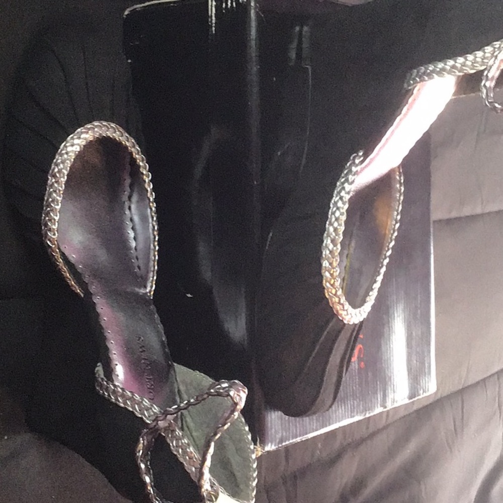 Newport News, Color black & sliver, Size 10, Heel length 10cm